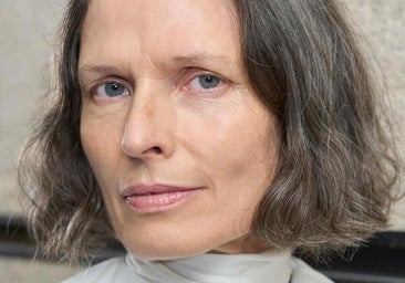 Mi madre de 55 años y yo compartimos estos primers de maquillaje que nos recomendó una experta